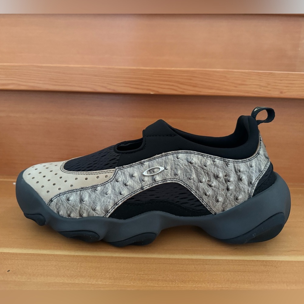 Oakley Factory Team ostrich flesh sandal size US 12 UK 11